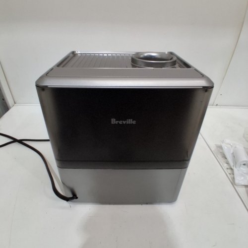BREVILLE THE BARISTA TOUCH AUTOMATIC LED TOUCH-SCREEN ESPRESSO MACHINE WITH BUILT-IN GRINDER & MILK FROTHER - BRUSHED STAINLESS STEEL (MODEL: BES880BSS) image 9