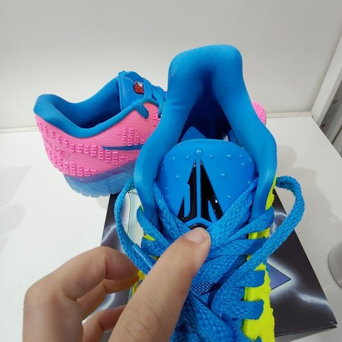 MEN'S NIKE JA 3 X KOOL AID BASKETBALL SHOES - 8.5 - LEMON VENOM / LIGHT GREEN SPARK / PINK BEAM / LIGHT PHOTO BLUE (STYLE: IW1159-700) image 8