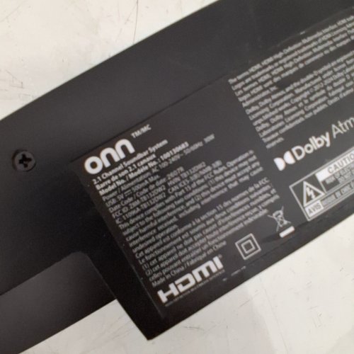 ONN. 2.1 SOUNDBAR WITH 2 SPEAKERS AND WIRELESS SUBWOOFER -32" - BLACK (MODEL:100130683) image 3