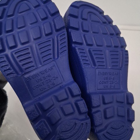KID'S EVERWEAR RAIN BOOTS - 5-6 - BLUE image 3