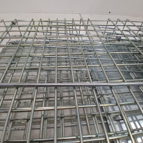 VEVOR HUMANE ANIMAL TRAP, GALVANIZED IRON - 30" X 10" X 12" - SILVER (MODEL: LB-28A) image 4