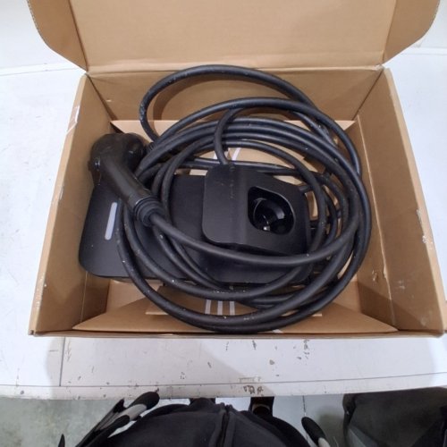 FLO HOME X3 LEVEL 2 ELECTRIC VEHICLE CHARGING STATION - FITS ALL J1772 CONNECTION EV'S - 240V - 12KW - 50AMP - 25 FT CABLE - BLACK (MODEL: HOX3F2A1A1) image 2