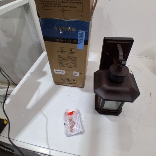 VIANIS LIGHTING ANTI EXTERIOR MOUNTABLE DUSK TILL DAWN SENSOR LANTERN - DIMMABLE - OIL RUBBED BRONZE image 3