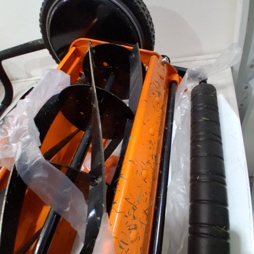 LAWNMASTER PUSH REEL LAWN MOWER - 14" - BLACK/ORANGE (MODEL: LMRM1401) image 3