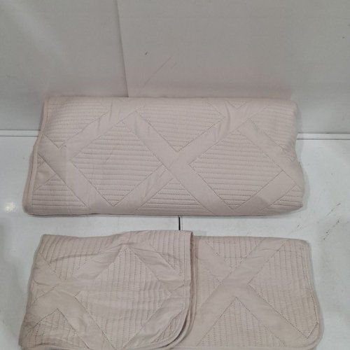 3PC EXCLUSIVO MEZCLA QUILTED COMFORTER AND PILLOW CASE SET - QUEEN - BIEGE image 3