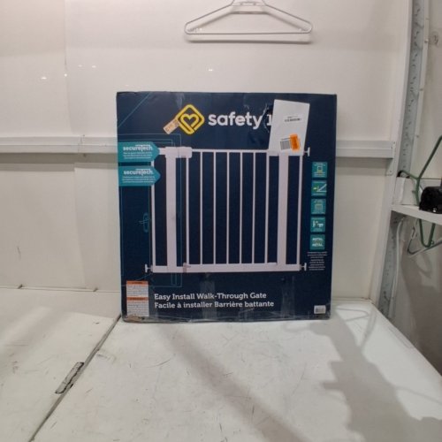 SAFETY 1ST EASY INSTALL WALK THROUGH BABY GATE - 29" - 38" X 28" - WHITE (MODEL: GA105CWHOF2) image 3