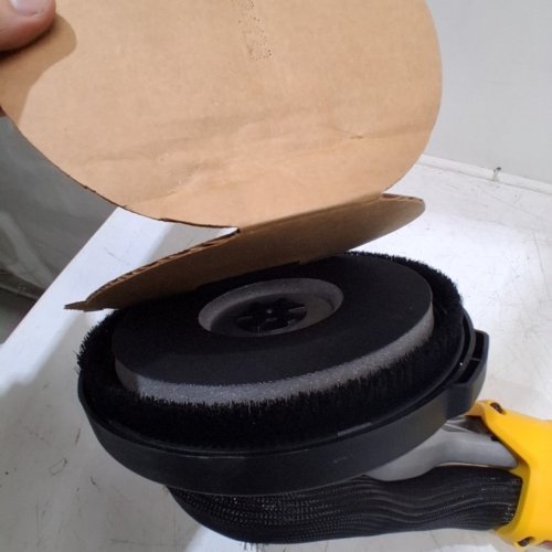 DEWALT 20V CORDLESS DRYWALL SANDER **TOOL ONLY** (MODEL: DCE800B) image 4