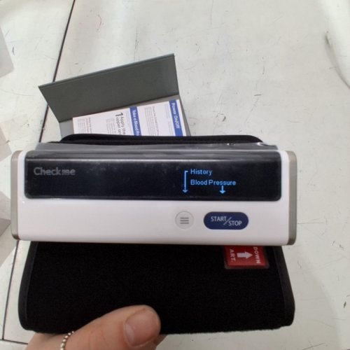 CHECKME BLUETOOTH BLOOD PRESSURE MONITOR - WHITE/BLACK (MODEL: BP2) image 3