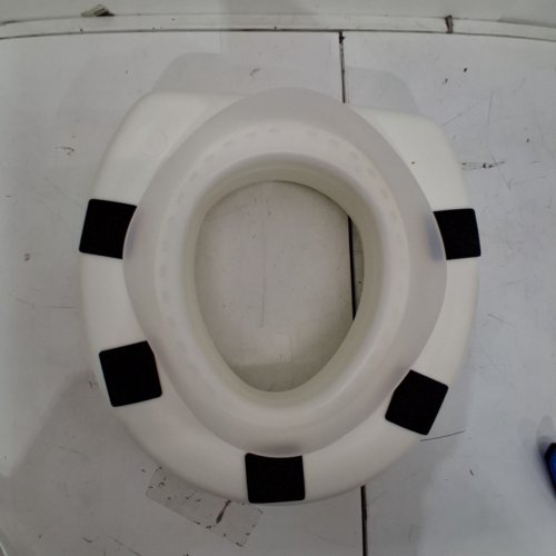 HEALTHSMART PORTABLE ELEVATED ROUND TOILET SEAT RISER WITH SLIP RESISTANT PADS - 5" RAISED - WHITE (MODEL: 522-1508-1901) image 3