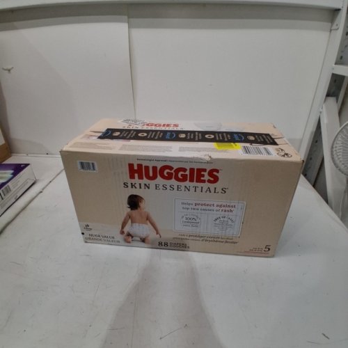 88PK HUGGIES SKIN ESSENTIALS BABY DIAPERS - SIZE 5 (27+ LBS) - DISNEY image 2