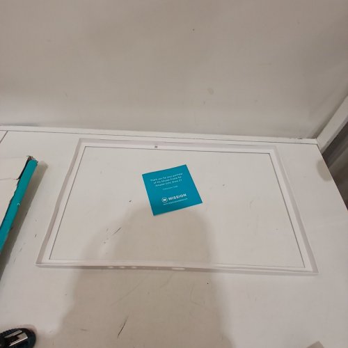 MISSION CUSTOM PLASTIC FRAME FOR AMAZON ECHO SHOW 21 - WHITE (MODEL: MC119) image 4