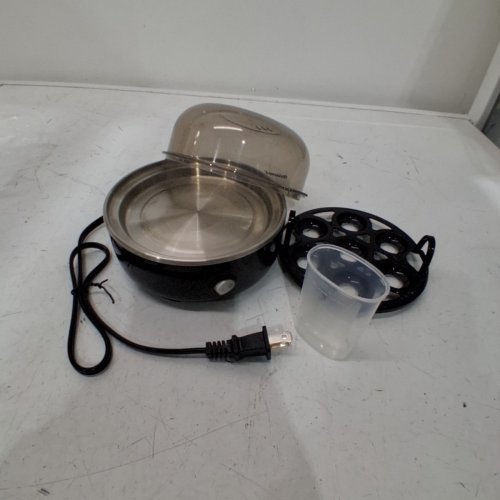 ELITE GOURMET EASY EGG COOKER - UP TO 7 EGGS - BLACK (MODEL: EGC115B) image 3