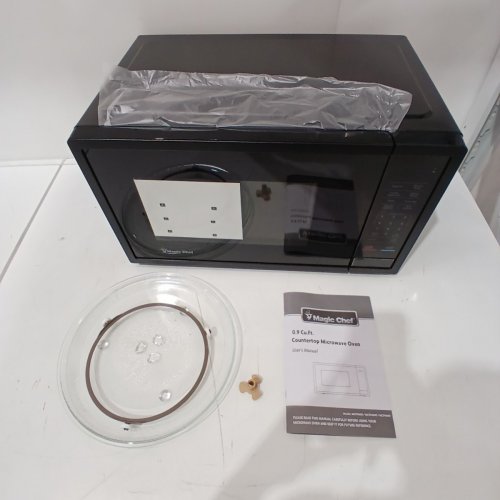 MAGIC CHEF COUNTERTOP MICROWAVE WITH 6 PRE PROGRAMMED COOKING MODES - 0.9 CU. FT - 120V - BLACK (MODEL: MC99MBF) image 3