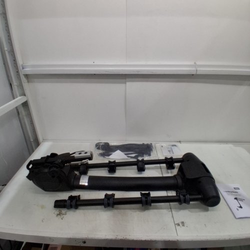 THULE APEX XT 4-BIKE HITCH RACK - 150LBS MAX/CAP - BLACK (MODEL: 9025XT) image 2