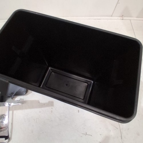 SIMPLEHUMAN IN-CABINET HANGING COUNTER SCRAPS TRASH CAN WITH LID - 10L CAPACITY - BLACK (MODEL: CW1643) image 3