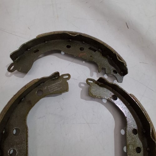 A-PREMIUM DRUM BRAKE SHOES - BLACK (MODEL: BSH75300/H1124A01191) image 4