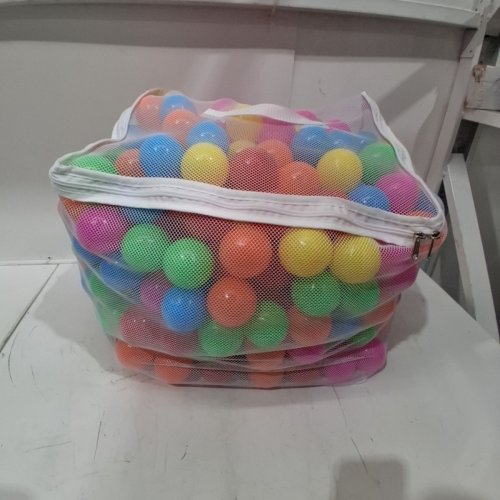 ~100PK AMAZON BASICS BPA FREE CRUSH-PROOF PLASTIC BALL PIT BALLS WITH STORAGE BAG - MULTI-COLORS image 2