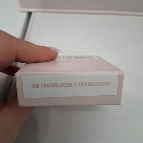 KYLIE COSMETICS NATURAL BLUR BRIGHTENING POWDER - 100 TRANSLUCENT - 5G image 3