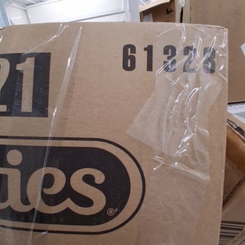18PK (81 TISSUE PER BOX) SCOTTIES SUPREME 3 PLY SOFT & STRONG FACIAL TISSUE, HYPOALLERGENIC AND DERMATOLOGIST TESTED - MULTICOLOR (MODEL: 85273) image 2