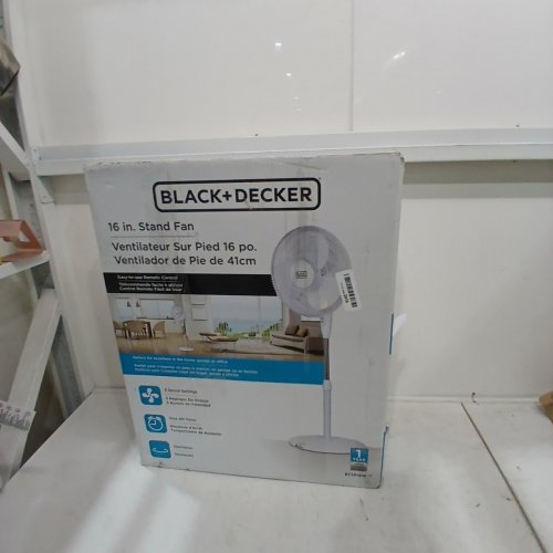 BLACK+DECKER STAND FAN WITH REMOTE - 16" - WHITE (MODEL: BFSR16W) image 4