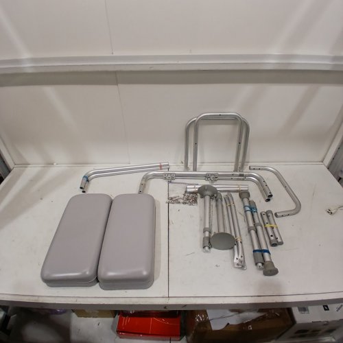 MEDLINE GUARDIAN PADDED TRANSFER BENCH WITH BACK - 400LBS - GREY (MODEL: G3-100KBPX1) image 2