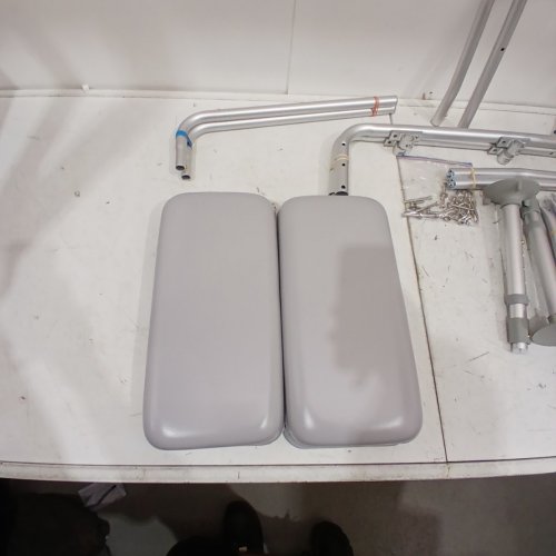 MEDLINE GUARDIAN PADDED TRANSFER BENCH WITH BACK - 400LBS - GREY (MODEL: G3-100KBPX1) image 4