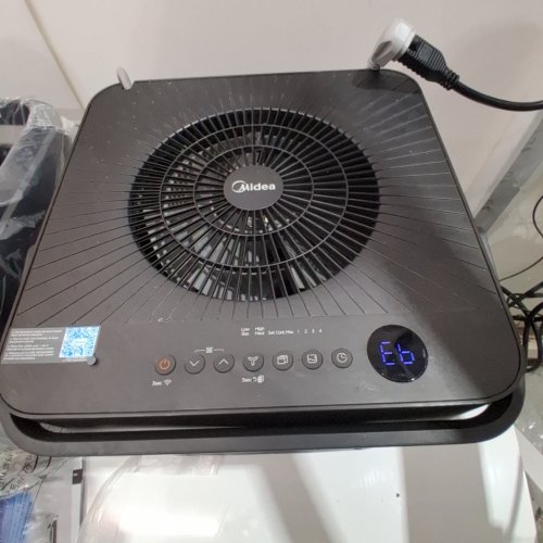 MIDEA CUBE 50 PINT SMART WIFI DEHUMIDIFIER - BLACK - (MAD20S1QWT) image 2