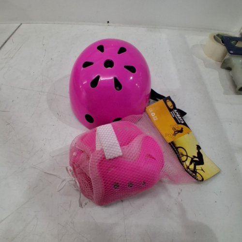 7PC KID'S HELMET AND PROTECTIVE PADS GEAR SET - PINK image 2