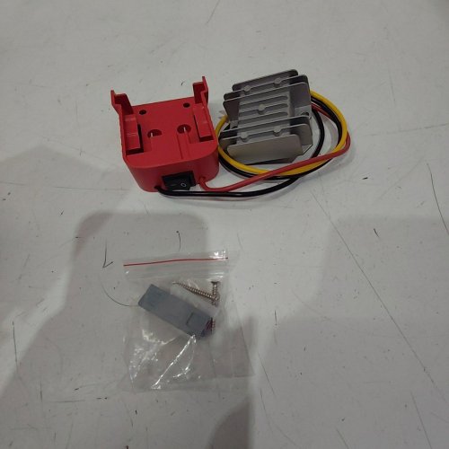ADAPTER 18 V TO 12 V STEP DOWN CONVERTER COMPATIBLE WITH MILWAUKEE BATTERY image 2
