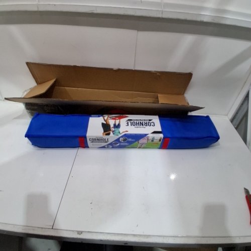 GOSPORTS PORTABLE PVC FRAMED CORNHOLE GAME SET W/ 8 BEAN BAGS AND CARRY CASE (MODEL: CH-04) image 2
