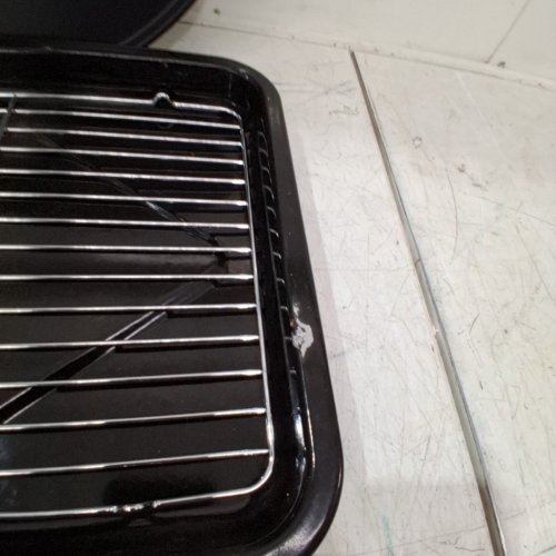 6PC BREVILLE OVEN ACCESSORIES INCLUDING - BAKING PAN, 3 WIRE GRILL RACKS, PIZZA PAN AND TRAY CRUMB - BLACK / STAINLESS STEEL (FOR THE SMART OVEN AIR FRYER) image 6