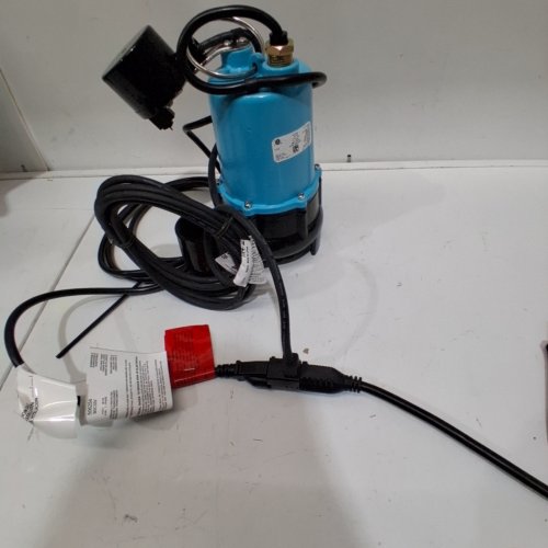LITTLE GIANT AUTOMATIC SUBMERSIBLE CAST IRON SUMP PUMP - 10FT CORD - 1/3 HP - 115V - 3000 GPH - BLUE (MODEL: BSC33V) image 2