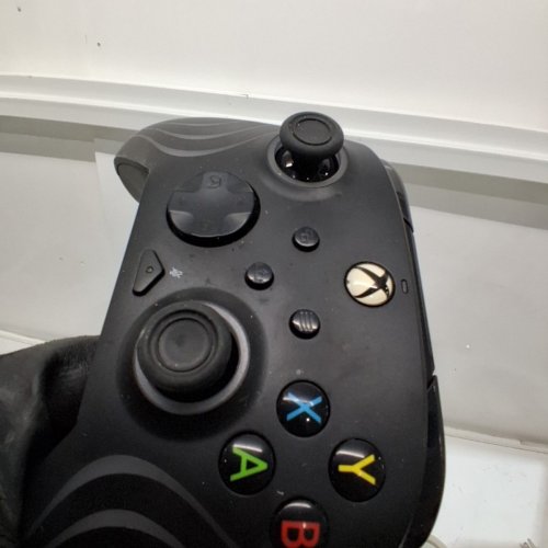 PDP GAMING RGB AFTERGLOW WAVE WIRED CONTROLLER FOR XBOX SERIES X|S, XBOX ONE, AND PC WITH 2 PROGRAMMABLE BACK BUTTONS - BLACK image 7