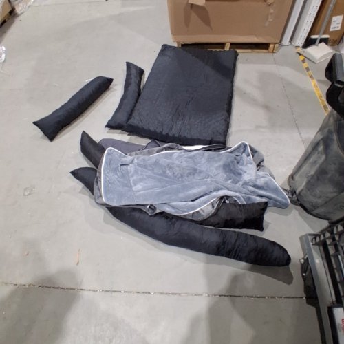 ORTHAPEDIC DOG BED WITH REMOVEABLE COVER - 45" X 28" GREY image 2