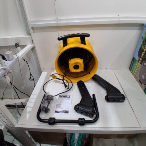 DEWALT FLOOR FAN, 360° ADJUSTABLE TILTING AIRFLOW FAN, 3-SPEED 4000 CFM MAX - YELLOW BLACK (MODEL:DXF1616/ 9631000) image 3