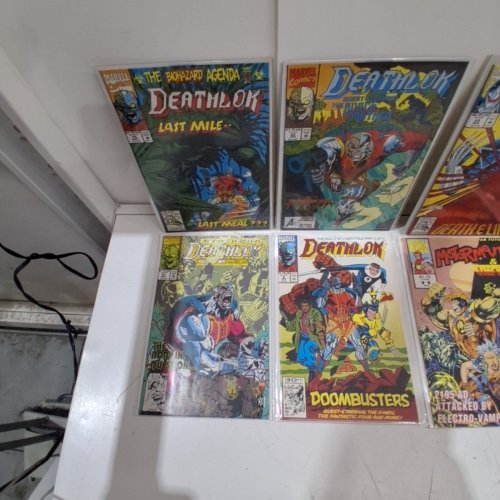 10 ASSORTED MARVEL COMIC BOOKS - VARIOUS AUTHORS image 3