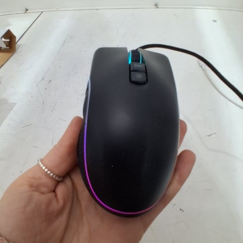 ONN RGB WIRED ADJUSTABLE DPI GAMING MOUSE WITH LED LIGHTING (MODEL:100027827) image 3