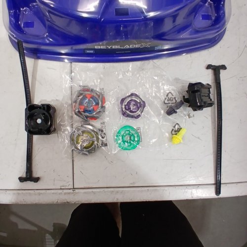 BEYBLADE X XTREME BATTLE SET- BLUE image 3