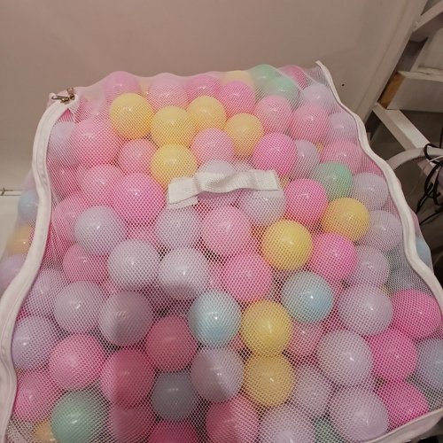 1000PK AMAZON BASICS BPA FREE PLASTIC BALL-PIT BALLS WITH STORAGE BAG - 2.3" DIAMETER - PASTEL COLORS (MODEL: 76187P) image 3