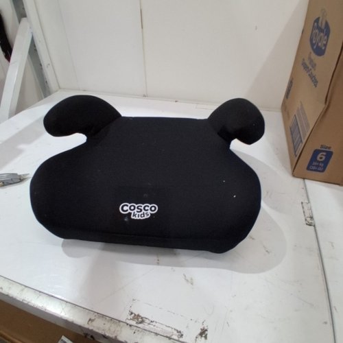 COSCO KIDS TOPSIDE LIGHTWEIGHT BACKLESS BOOSTER CAR SEAT - 100LBS CAPACITY - BLACK (MODEL: 22976C-BLK6) image 3