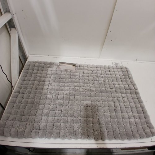 MINERAL SPRING PLUSH GRID BATH MAT - 2FT X 3FT - GREY (MODEL: 1796299) image 2