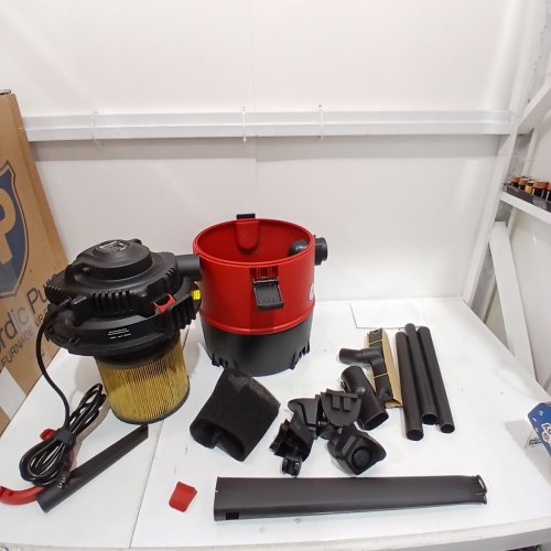 VACMASTER WET/DRY SHOP VACUUM WITH POWERFUL SUCTION AND DETACHABLE BLOWER- 1-1/4 " HOSE - 6GAL - 8HP - RED/BLACK - (MODEL: VBVB611PF 1011) image 3