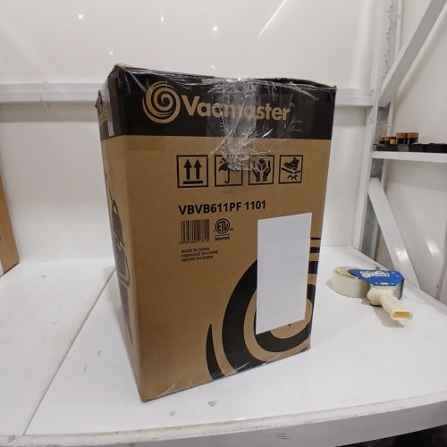 VACMASTER WET/DRY SHOP VACUUM WITH POWERFUL SUCTION AND DETACHABLE BLOWER- 1-1/4 " HOSE - 6GAL - 8HP - RED/BLACK - (MODEL: VBVB611PF 1011) image 7
