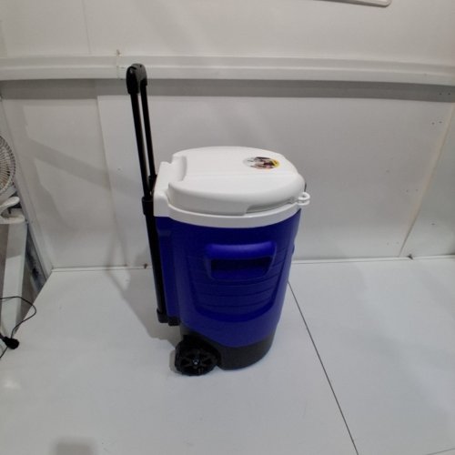 IGLOO SPORT ROLLING COOLER 20QT - BLUE/WHITE image 5