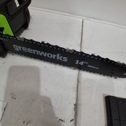 GREENWORKS CORDED ELECTRIC CHAINSAW - 10.5 AMP - 14" - BLACK/GREEN (MODEL: CSA801) image 3