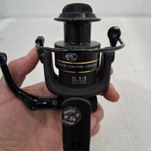 BPS MEGACAST SPINNING REEL - AMBIDEXTROUS - 5.1:1 GEAR RATIO - BLACK (MODEL: MGTS30) image 5