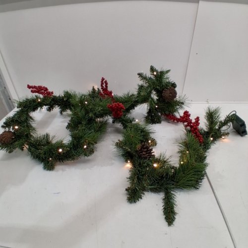 HOLIDAY TIME PRE-LIT LEXINGTON GARLAND - 9FT image 4