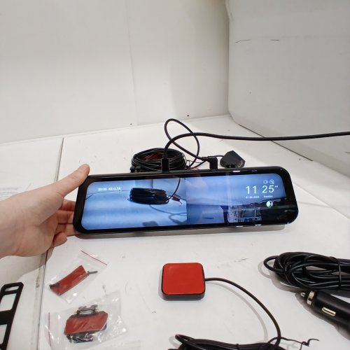 WOLFBOX REARVIEW MIRROR DASH CAM WITH BACKUP CAMERA - 12" TOUCH SCREEN (MODEL: G900 PRO) image 2