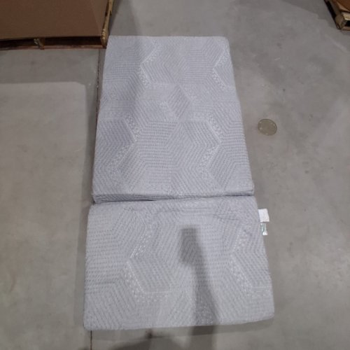 TRI-FOLD MEMORY FOAM MATTRESS TOPPER - TWIN - 4" - GREY (MODEL: ECO-FM-T) image 2