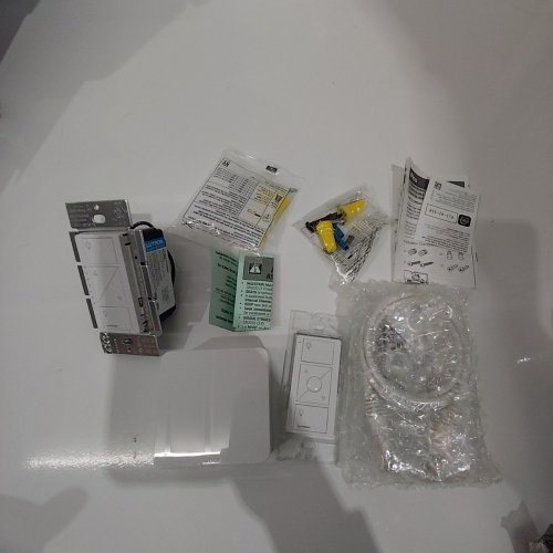 2PC LUTRON CASETA WIRELESS BUNDLE - WHITE - (MODEL: P-BDG-PKG1W-A-C) image 2